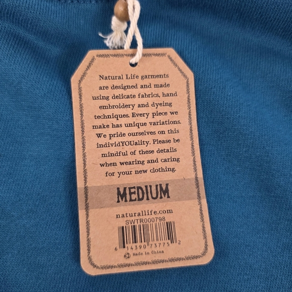 Natural Life Loved Embroidered Crewneck Sweatshirt Medium Teal Pink Hearts Boho - Picture 8 of 8